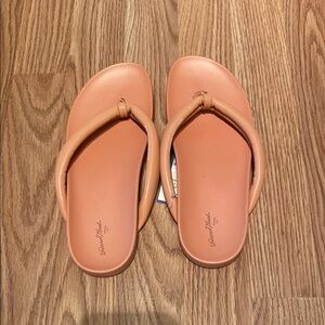 Universal Thread Coral Sandals